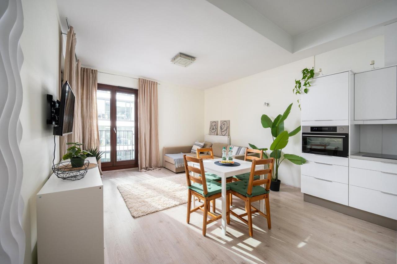 Pokorna Cosy Apartment Warschau Buitenkant foto